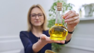 Ochrona roślin olejem parafinowym - efektywna metoda ochrony roślin przed szkodnikami